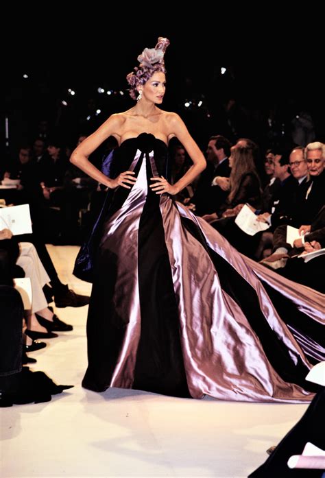 givenchy spring 1996|Givenchy couture collection.